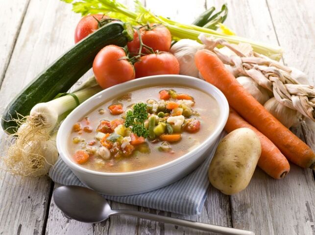 φρέσκια σούπα λαχανικών για γαστρίτιδα